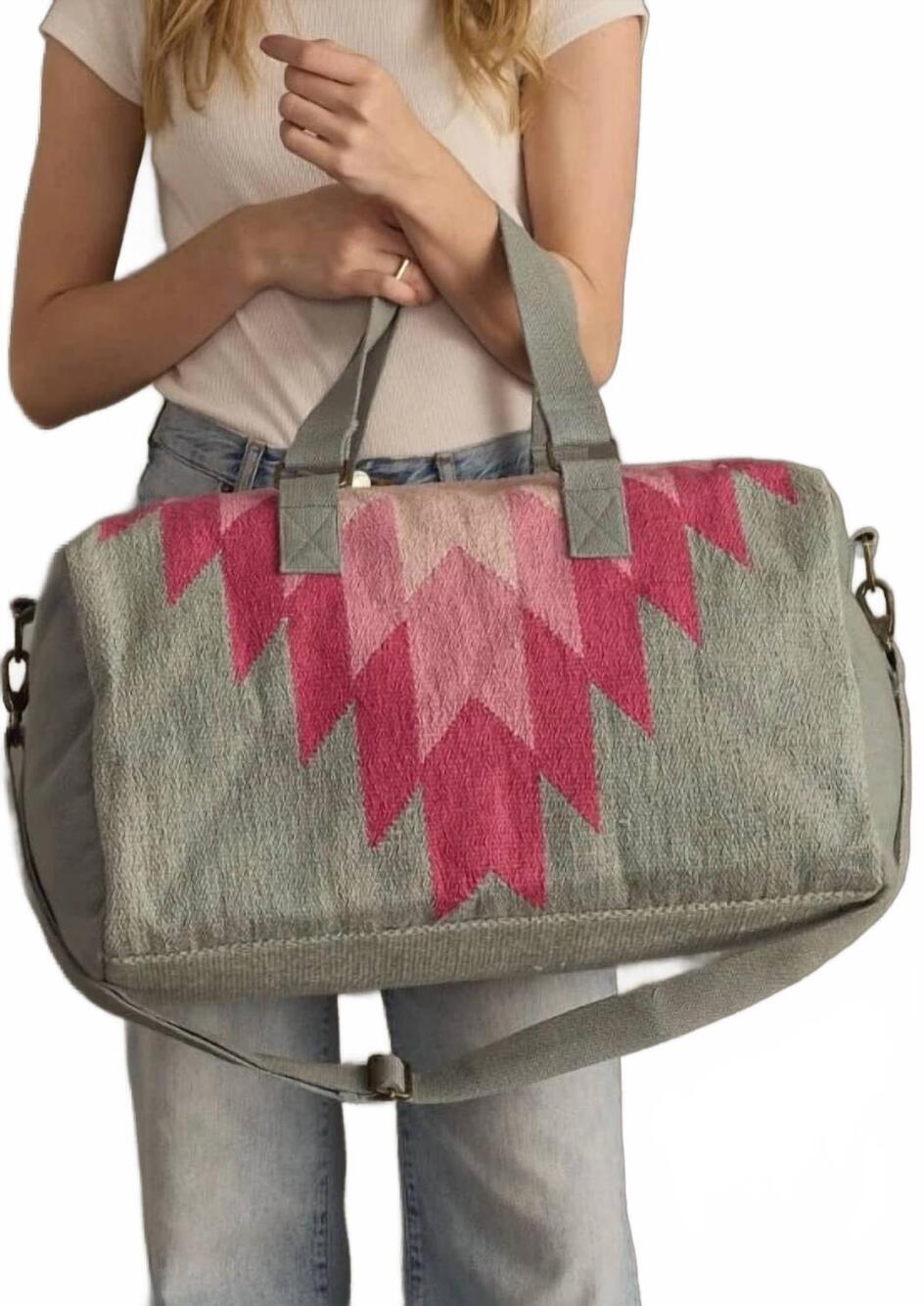 NEW PANACHE women's woven overnighter bag in pink and grey